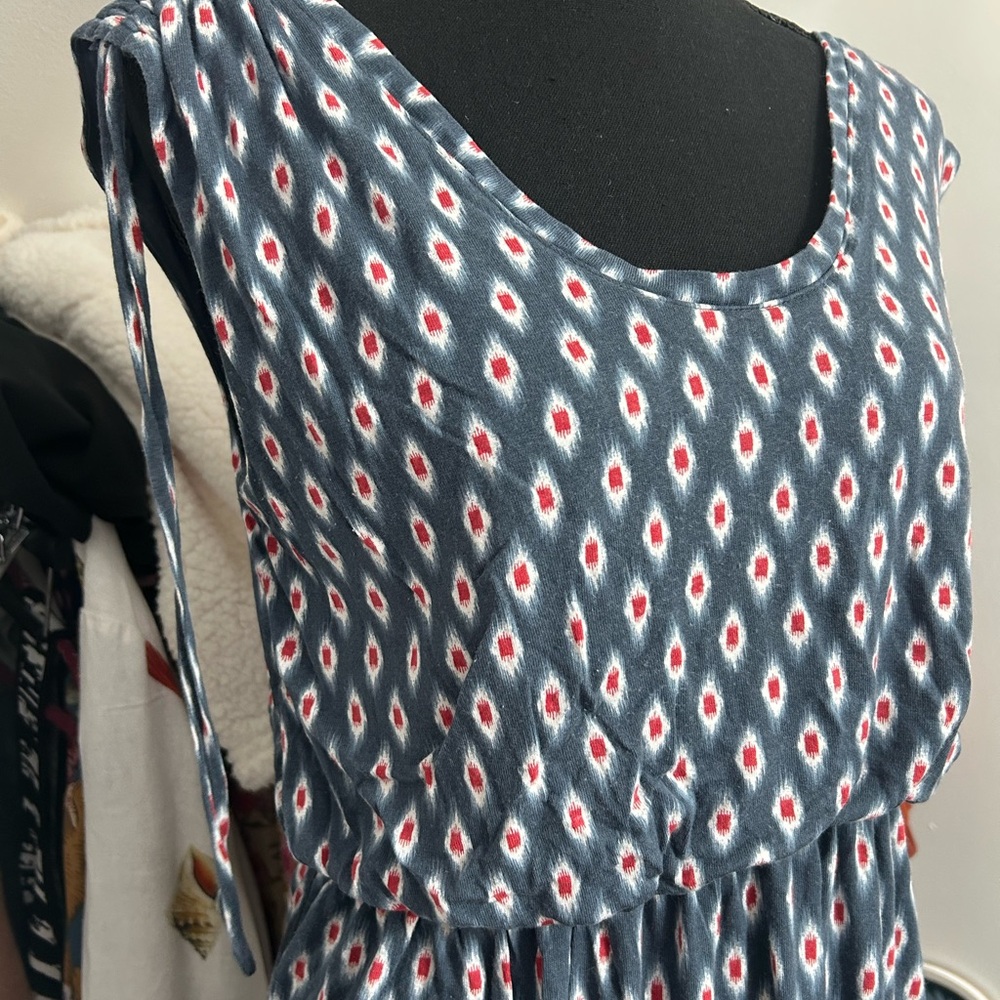 LOFT Navy and Red Patterned dress- MP - Picture 9 of 9